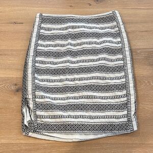 LOFT Black and White Geometric Pencil Skirt